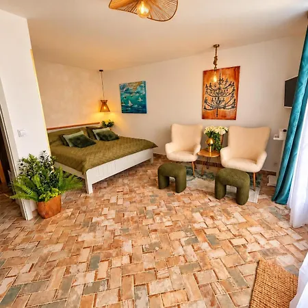 Szolo52 Apartmán *